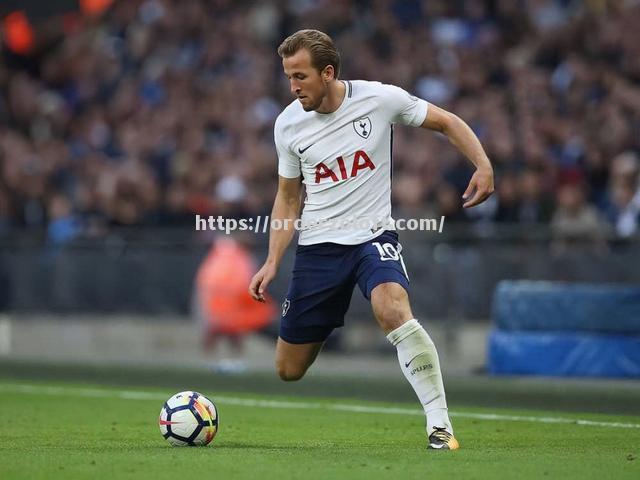 星空体育-凯恩成英超第一射手，热刺崛起希望重现